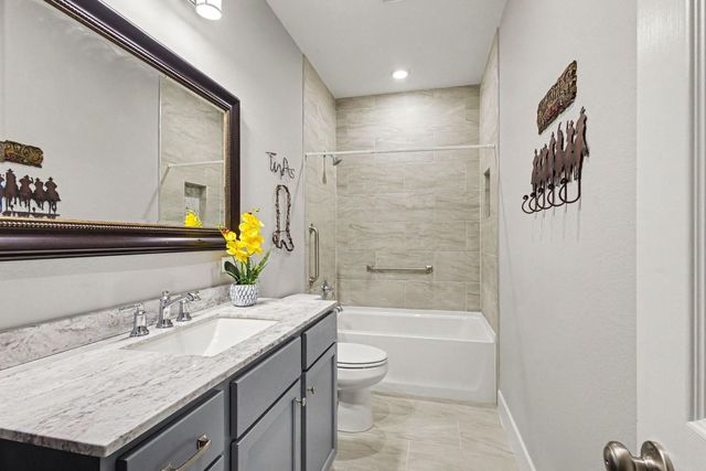 220 Hideaway Trail, Coldspring, TX 77331