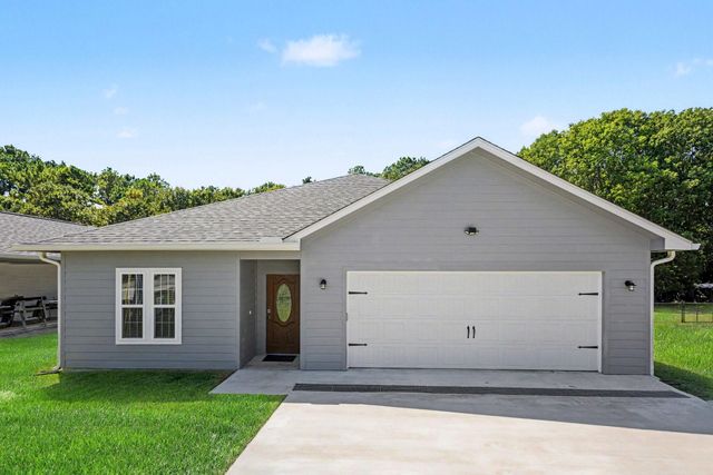 220 Hideaway Trail, Coldspring, TX 77331