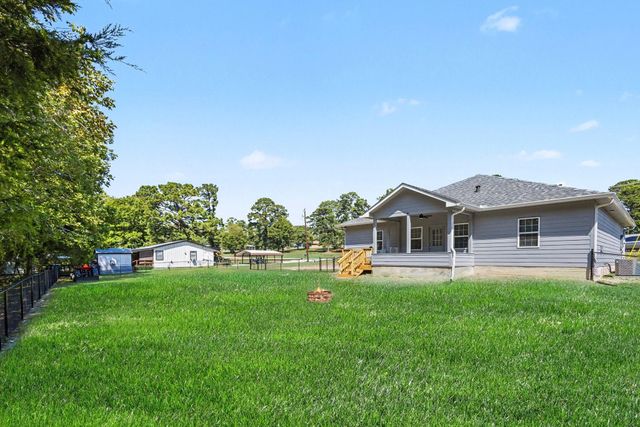 220 Hideaway Trail, Coldspring, TX 77331