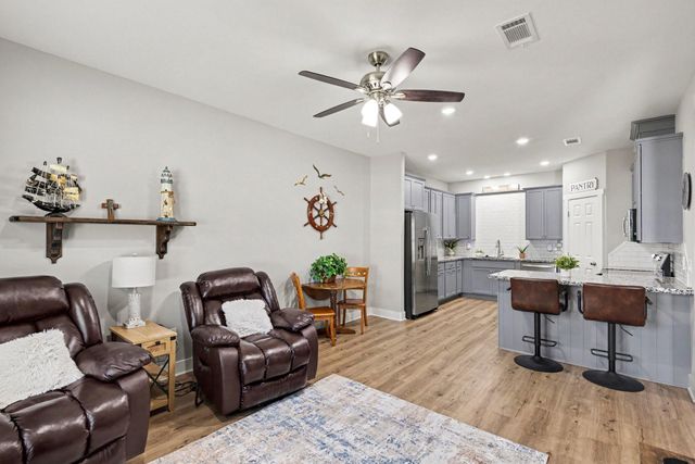 220 Hideaway Trail, Coldspring, TX 77331