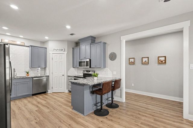 220 Hideaway Trail, Coldspring, TX 77331