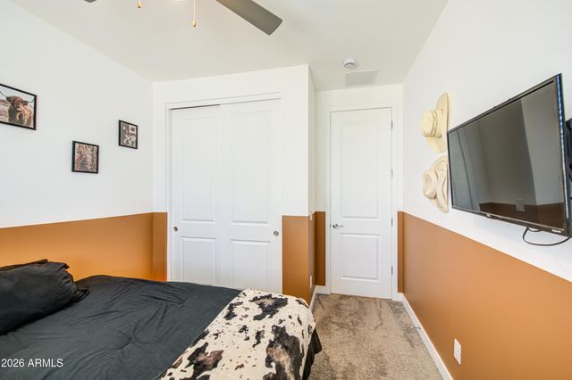 266 E LELAND Road, San Tan Valley, AZ 85140