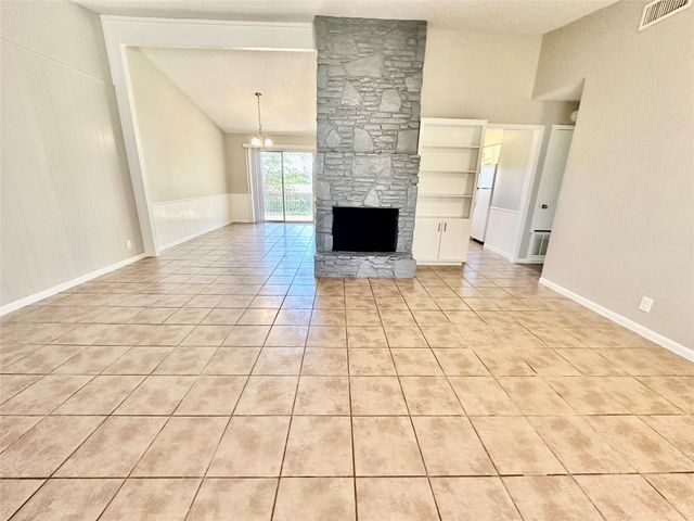 12310 Willow Wild DR B, Austin, TX 78758