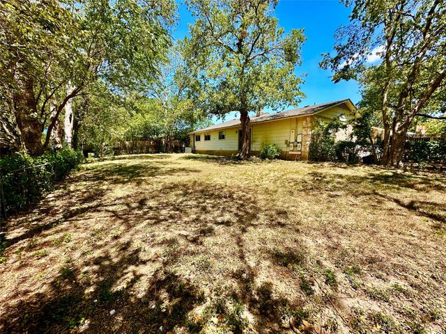 12310 Willow Wild DR B, Austin, TX 78758