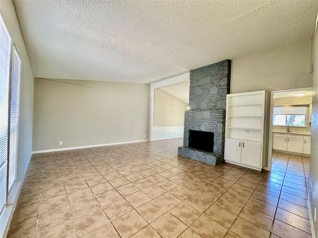 12310 Willow Wild DR B, Austin, TX 78758