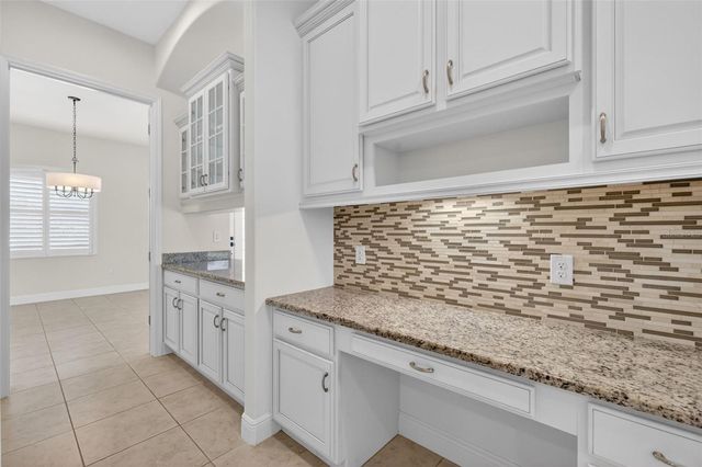 8237 BRIDGEPORT BAY CIRCLE, Mount Dora, FL 32757