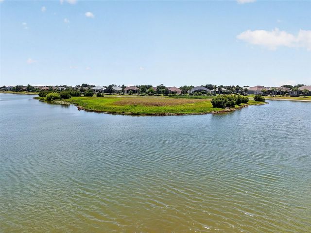 8237 BRIDGEPORT BAY CIRCLE, Mount Dora, FL 32757