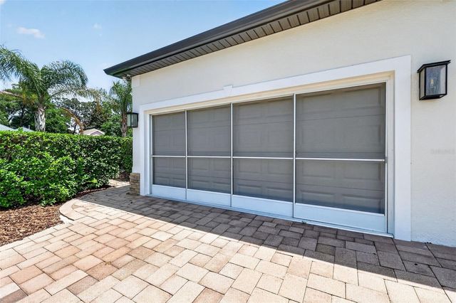 8237 BRIDGEPORT BAY CIRCLE, Mount Dora, FL 32757