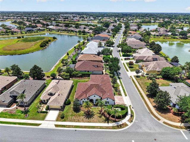 8237 BRIDGEPORT BAY CIRCLE, Mount Dora, FL 32757