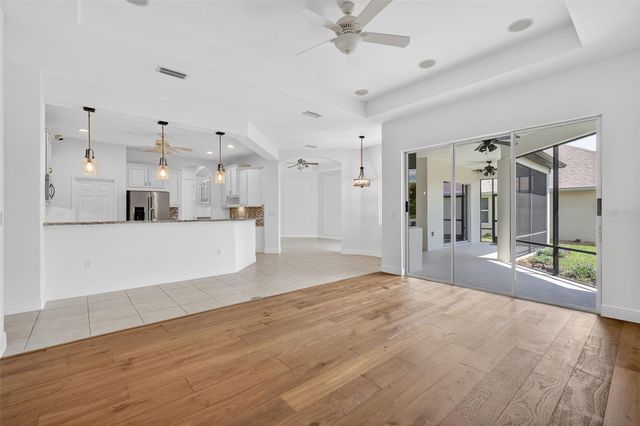 8237 BRIDGEPORT BAY CIRCLE, Mount Dora, FL 32757