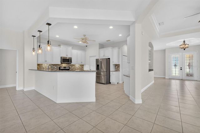 8237 BRIDGEPORT BAY CIRCLE, Mount Dora, FL 32757
