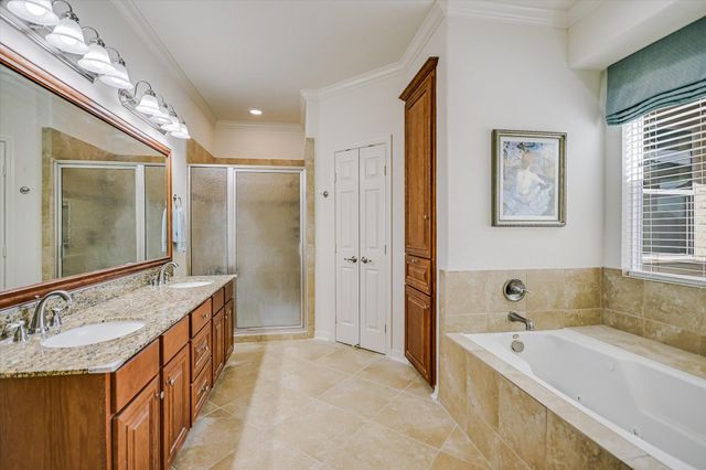 130 CAVE SPRINGS RD, Wimberley, TX 78676