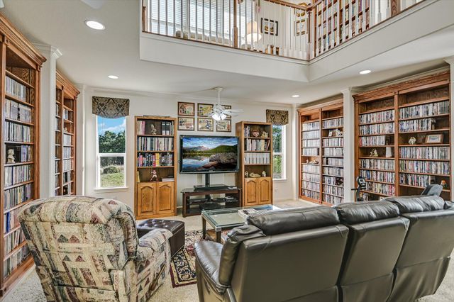 130 CAVE SPRINGS RD, Wimberley, TX 78676