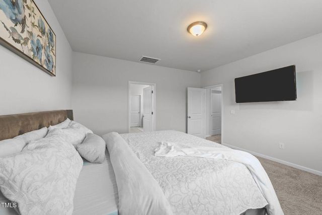 484 San Periro Drive, Clayton, NC 27527