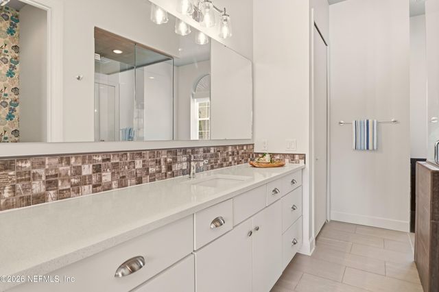 11685 WOODSIDE Lane, Jacksonville, FL 32223