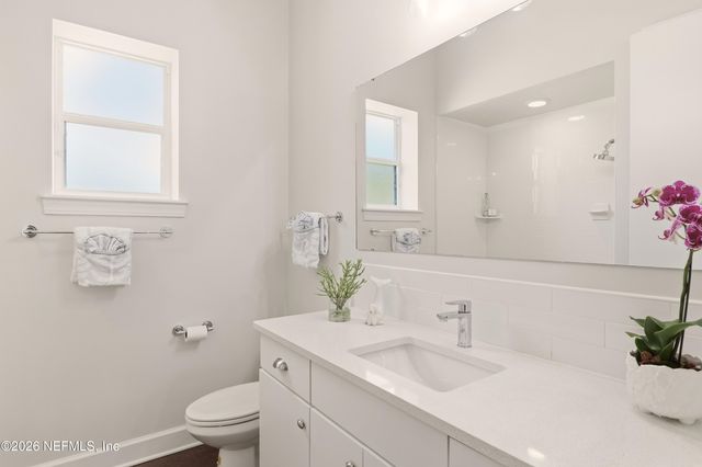 11685 WOODSIDE Lane, Jacksonville, FL 32223