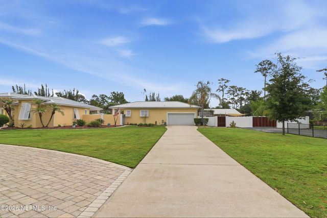 11685 WOODSIDE Lane, Jacksonville, FL 32223
