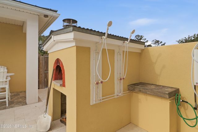 11685 WOODSIDE Lane, Jacksonville, FL 32223