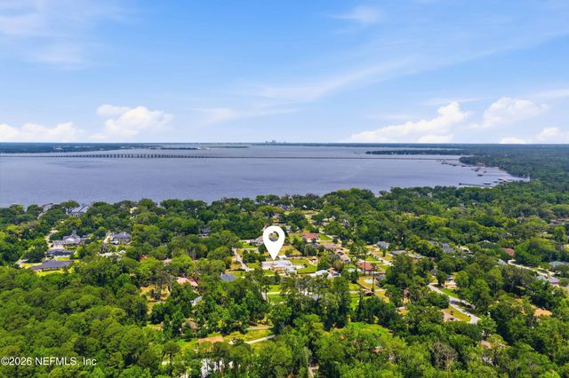 11685 WOODSIDE Lane, Jacksonville, FL 32223