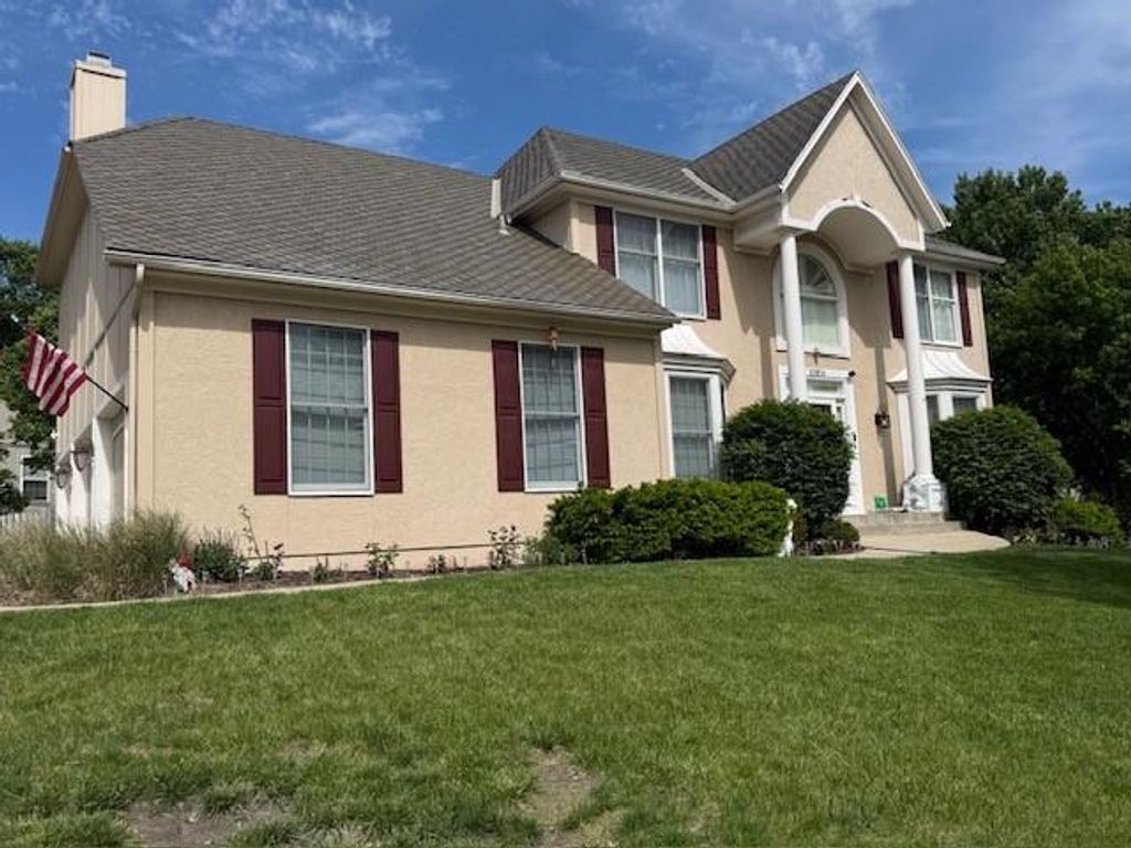 10804 W 131 Street, Overland Park, KS 66213