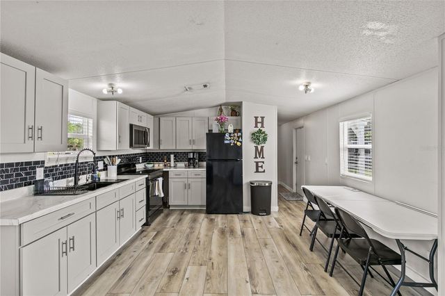 3834 HIXON AVENUE, St Cloud, FL 34772