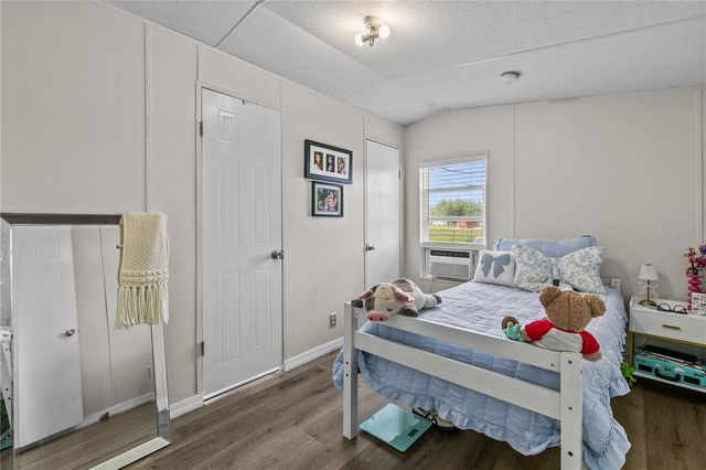 3834 HIXON AVENUE, St Cloud, FL 34772