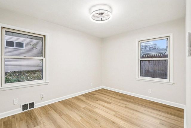 3347 S 47th STREET, Greenfield, WI 53219