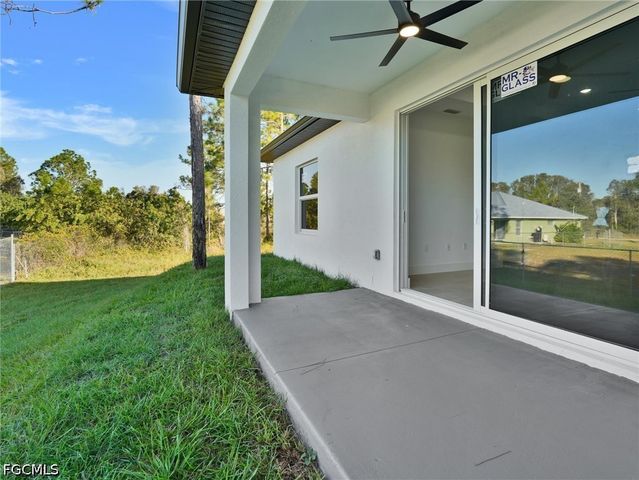 918 Eisenhower BLVD, Lehigh Acres, FL 33974