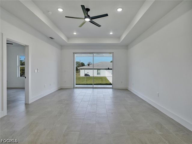 918 Eisenhower BLVD, Lehigh Acres, FL 33974
