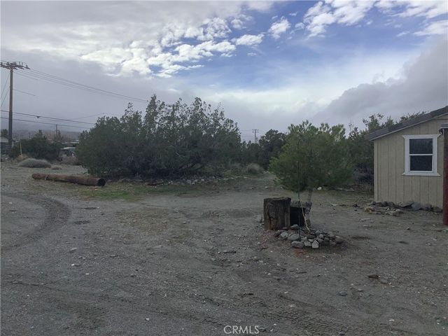 2830 Phelan Road, Phelan, CA 92371