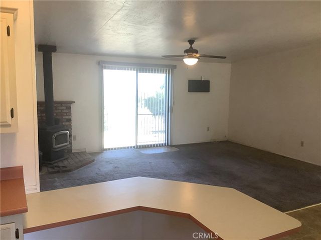 2830 Phelan Road, Phelan, CA 92371