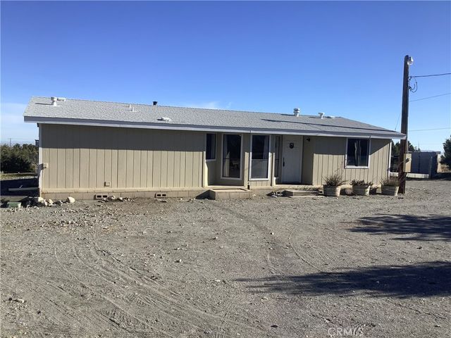 2830 Phelan Road, Phelan, CA 92371