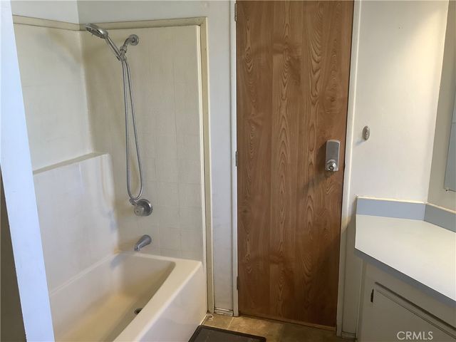 2830 Phelan Road, Phelan, CA 92371