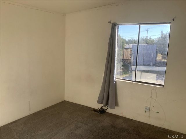 2830 Phelan Road, Phelan, CA 92371