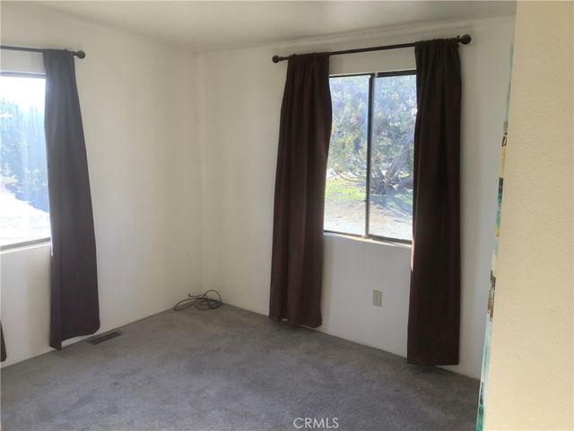 2830 Phelan Road, Phelan, CA 92371