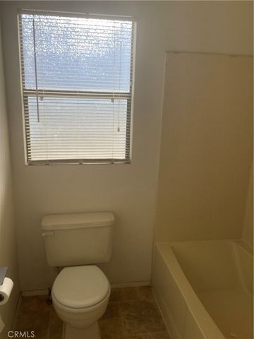 2830 Phelan Road, Phelan, CA 92371