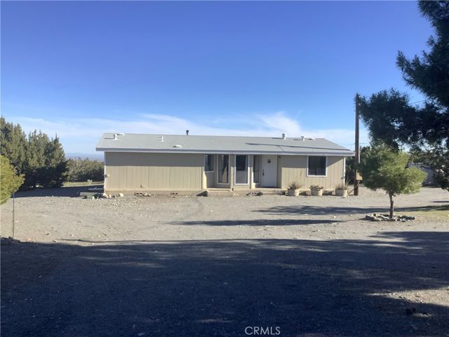 2830 Phelan Road, Phelan, CA 92371