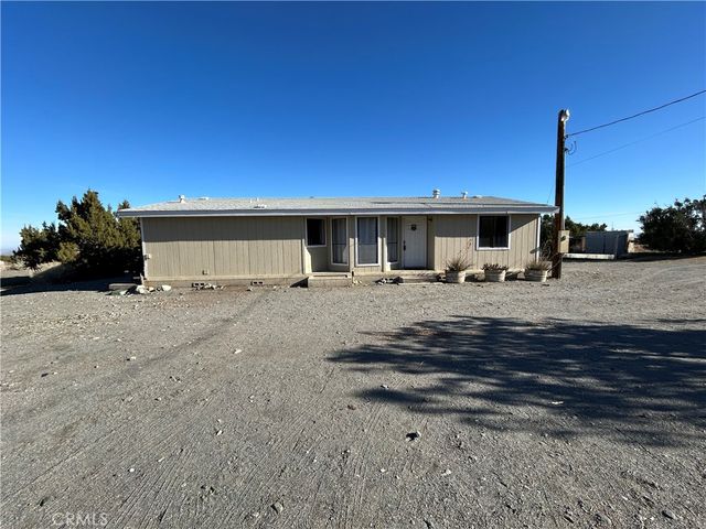 2830 Phelan Road, Phelan, CA 92371