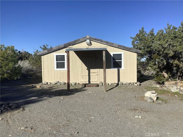 2830 Phelan Road, Phelan, CA 92371