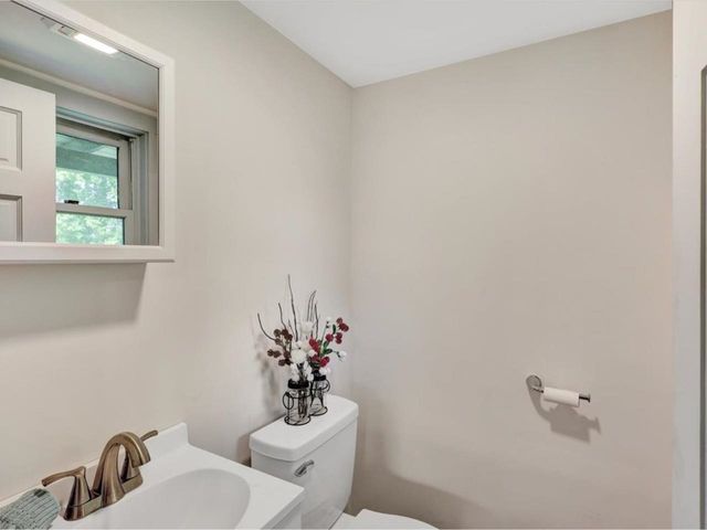 3642 Lime Kiln Road, Monkton, VT 05472