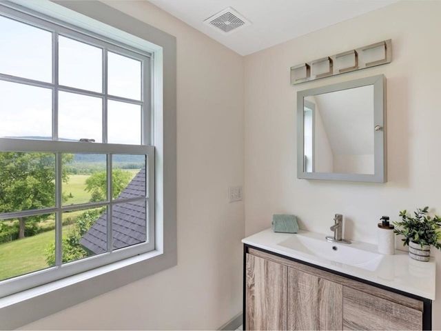 3642 Lime Kiln Road, Monkton, VT 05472