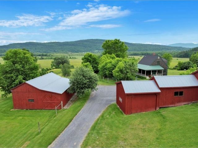 3642 Lime Kiln Road, Monkton, VT 05472