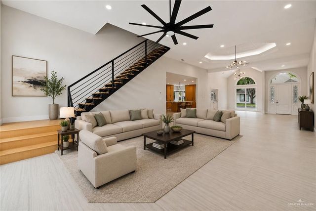 600 Bluebird Avenue, Mcallen, TX 78504