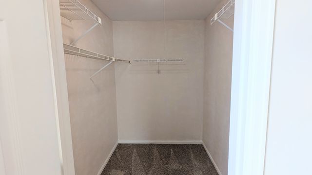 54 Plymouth Court 102D, Naperville, IL 60565