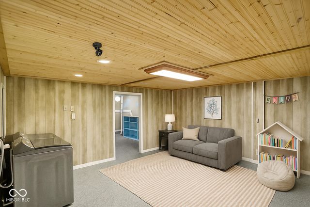 227 Narcissus Drive, Indianapolis, IN 46227