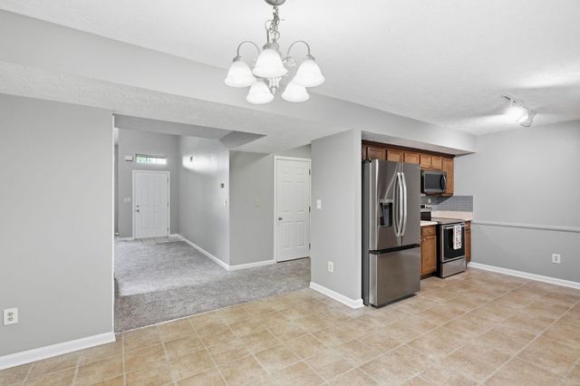 2629 Michelle Park, Lexington, KY 40511