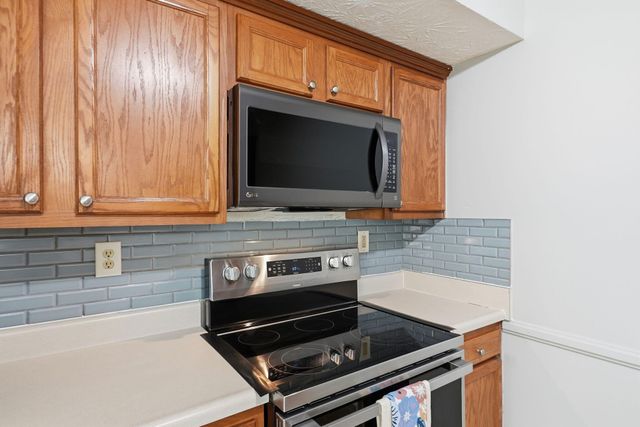 2629 Michelle Park, Lexington, KY 40511