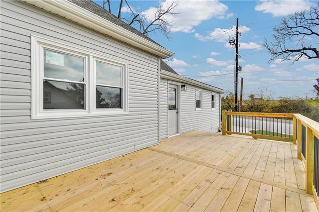 309 E 2nd Street, Bonner Springs, KS 66012