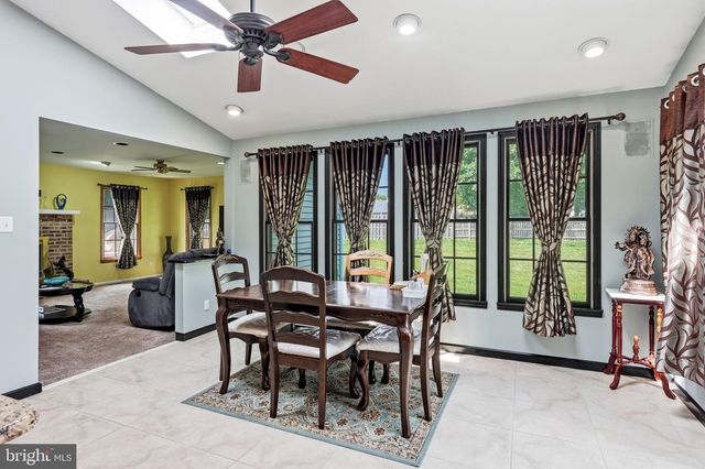 15 WESTMINSTER DR, Voorhees, NJ 08043