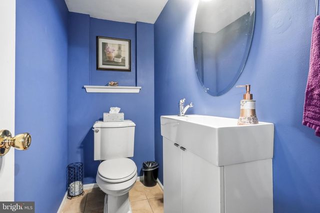 15 WESTMINSTER DR, Voorhees, NJ 08043